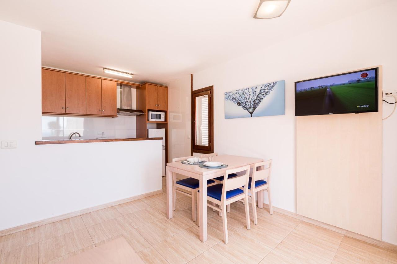 Vistamar I - Mc Apartments Ibiza Playa d'en Bossa Bagian luar foto